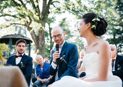 Sposo parla al microfono, Fotografo Matrimonio Roma