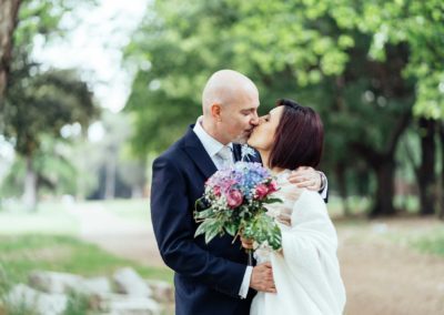 Foto sposi dopo il rito civile di matrimonio presso il Complesso Vignola Mattei