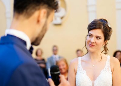 Sposi durante il rito civile di Matrimonio nel Castello di Decima