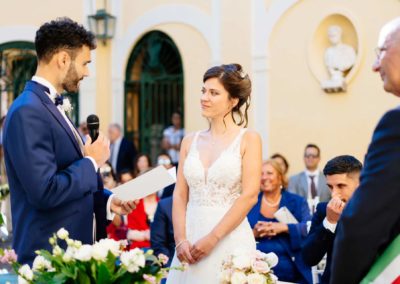 Sposi durante il rito civile di Matrimonio nel Castello di Decima