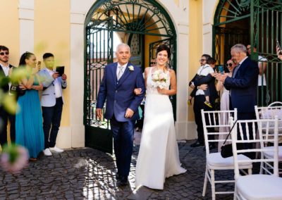 Arrivo della sposa durante il rito civile di Matrimonio nel Castello di Decima